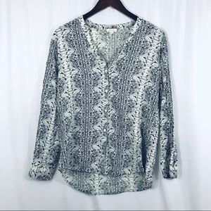 EUC butter Soft Joie black and white snake pattern top, business or casual.
